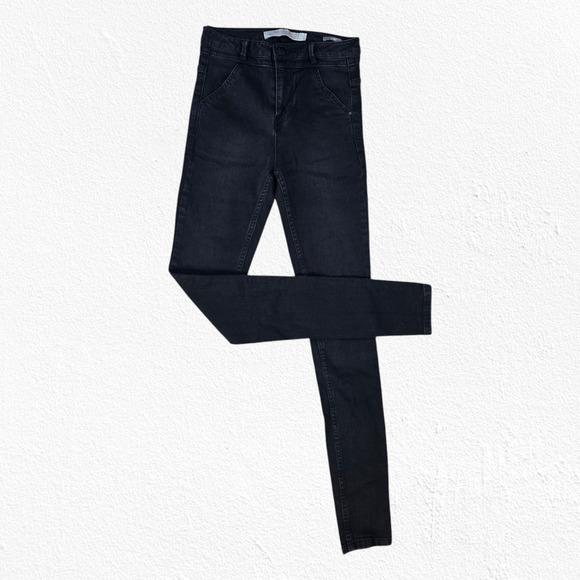 Zara Premium Black High Waisted Slim Minimal Classic Skinny Leg Jeans Size 4 - Picture 1 of 9
